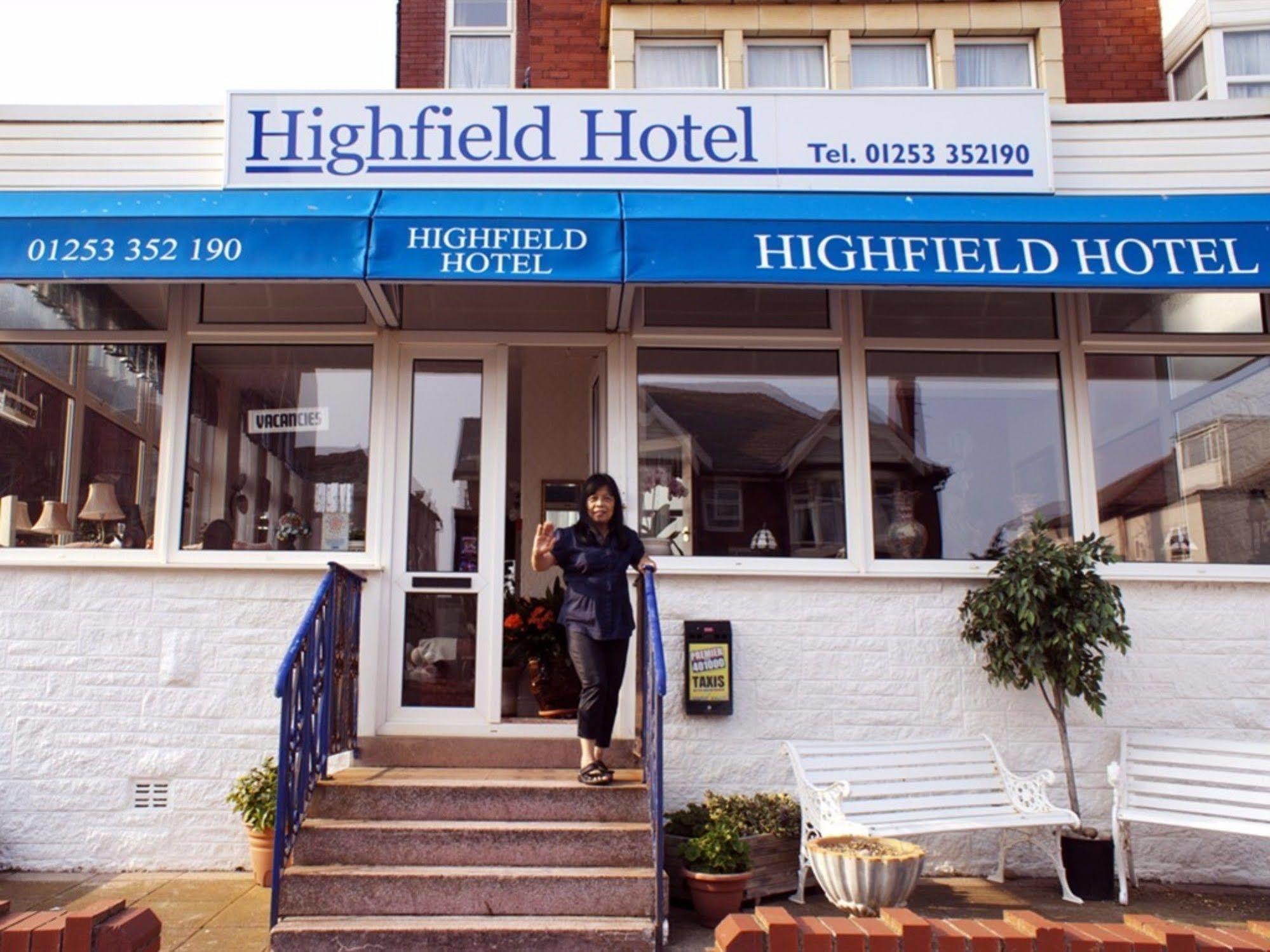 The Highfield Private Hotel Blackpool Bagian luar foto